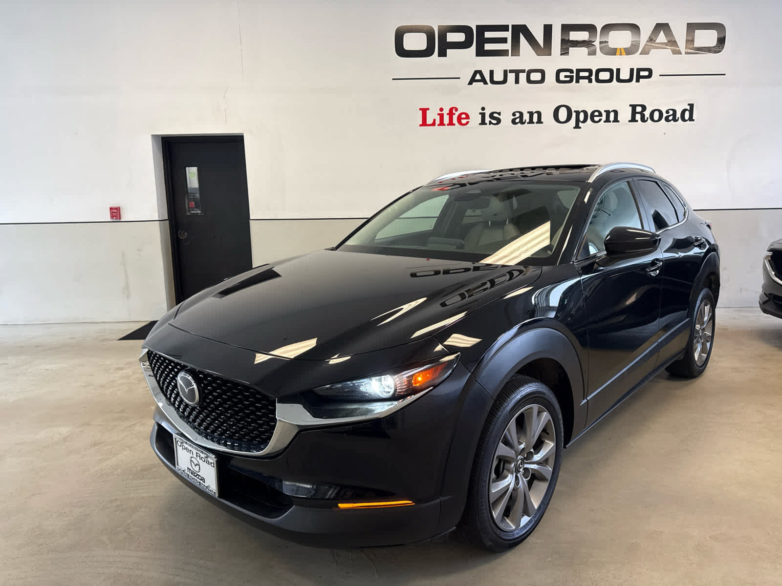 Certified 2024 MAZDA CX-30 AWD 2.5 S w/ Preferred Package image 2
