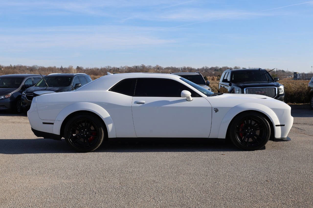 Used 2022 Dodge Challenger SRT Hellcat image 7