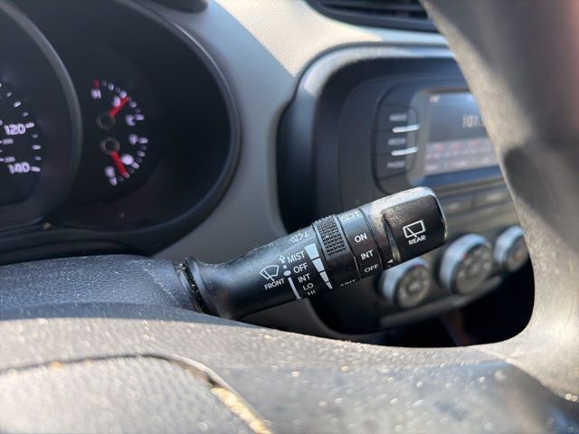Used 2019 Kia Soul image 33