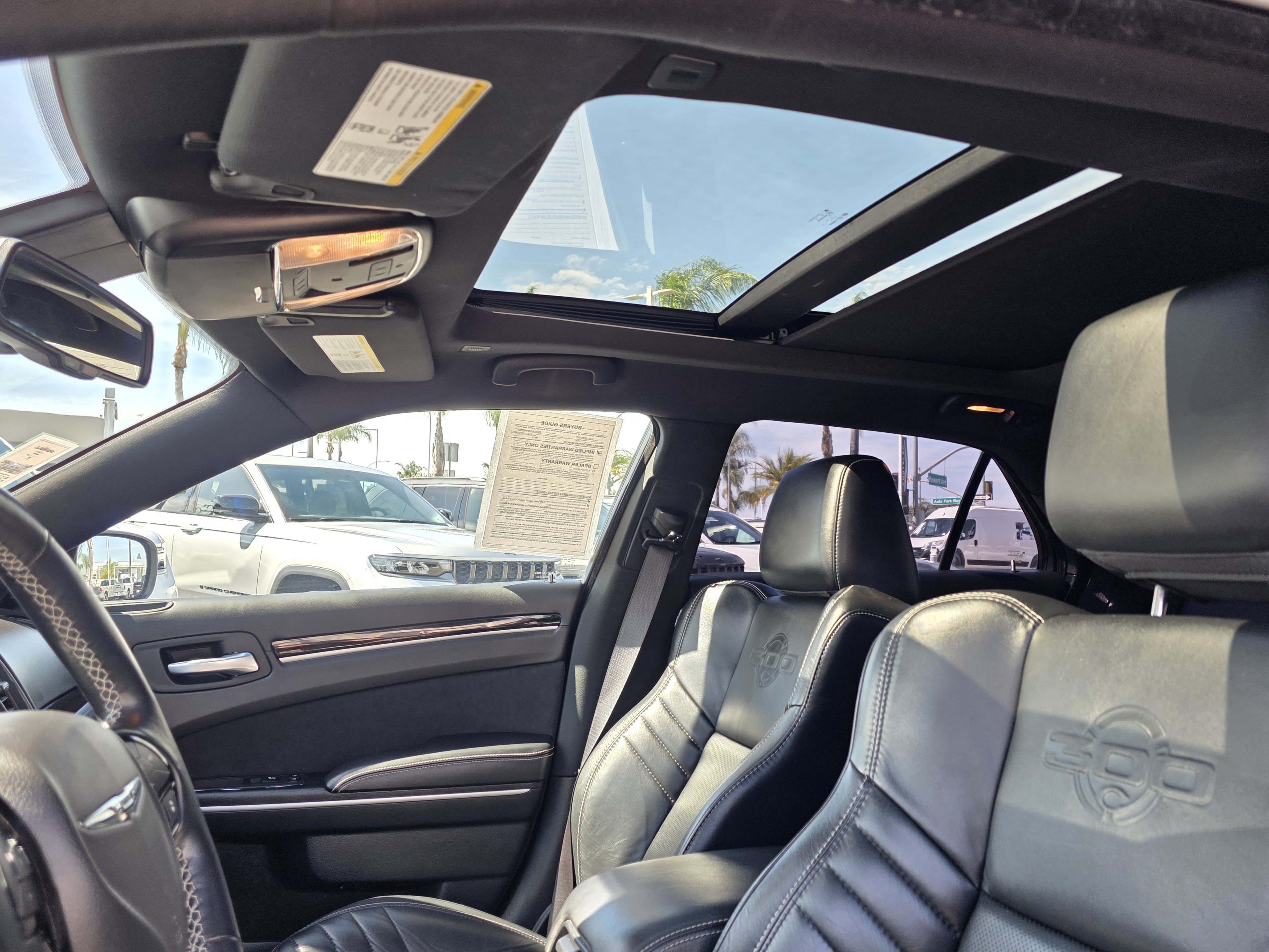 Certified 2023 Chrysler 300 C RWD image 14