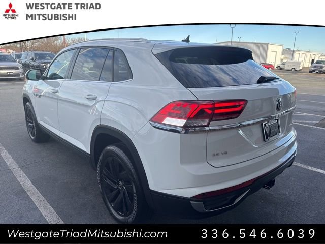 Used 2023 Volkswagen Atlas Cross Sport SE image 8