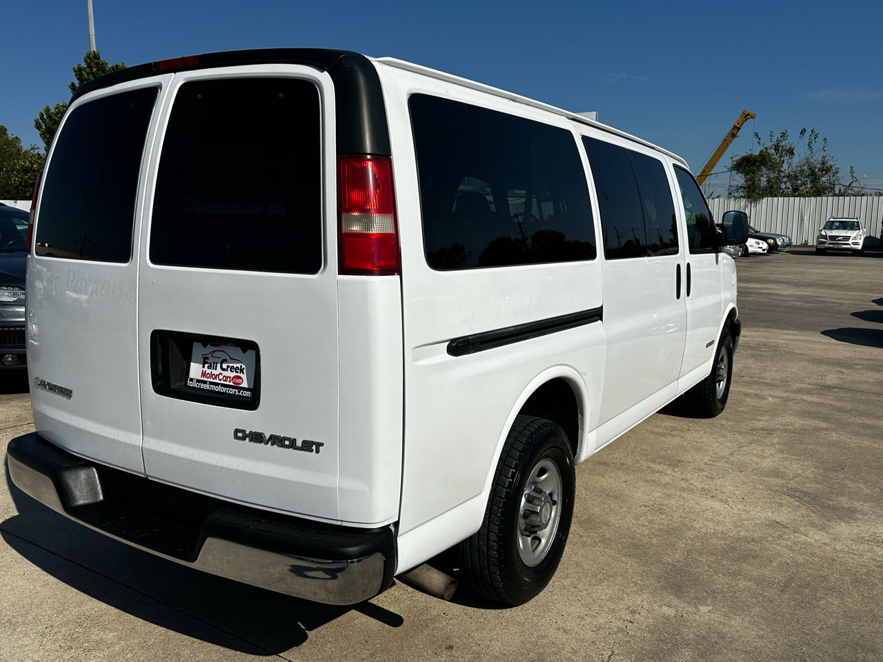 Used 2006 Chevrolet Express 3500 Passenger w/ LT Preferred Equipment Group image 5