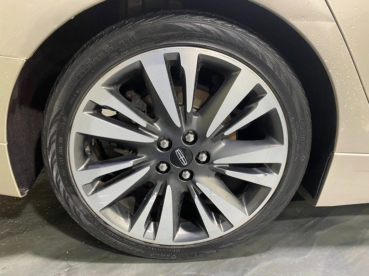 Used 2017 Lincoln MKZ Reserve w/ Climate Package image 9