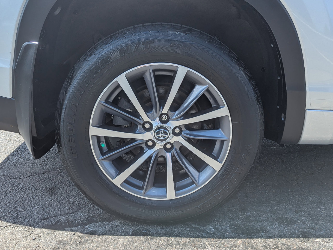 Used 2018 Toyota Highlander XLE image 62