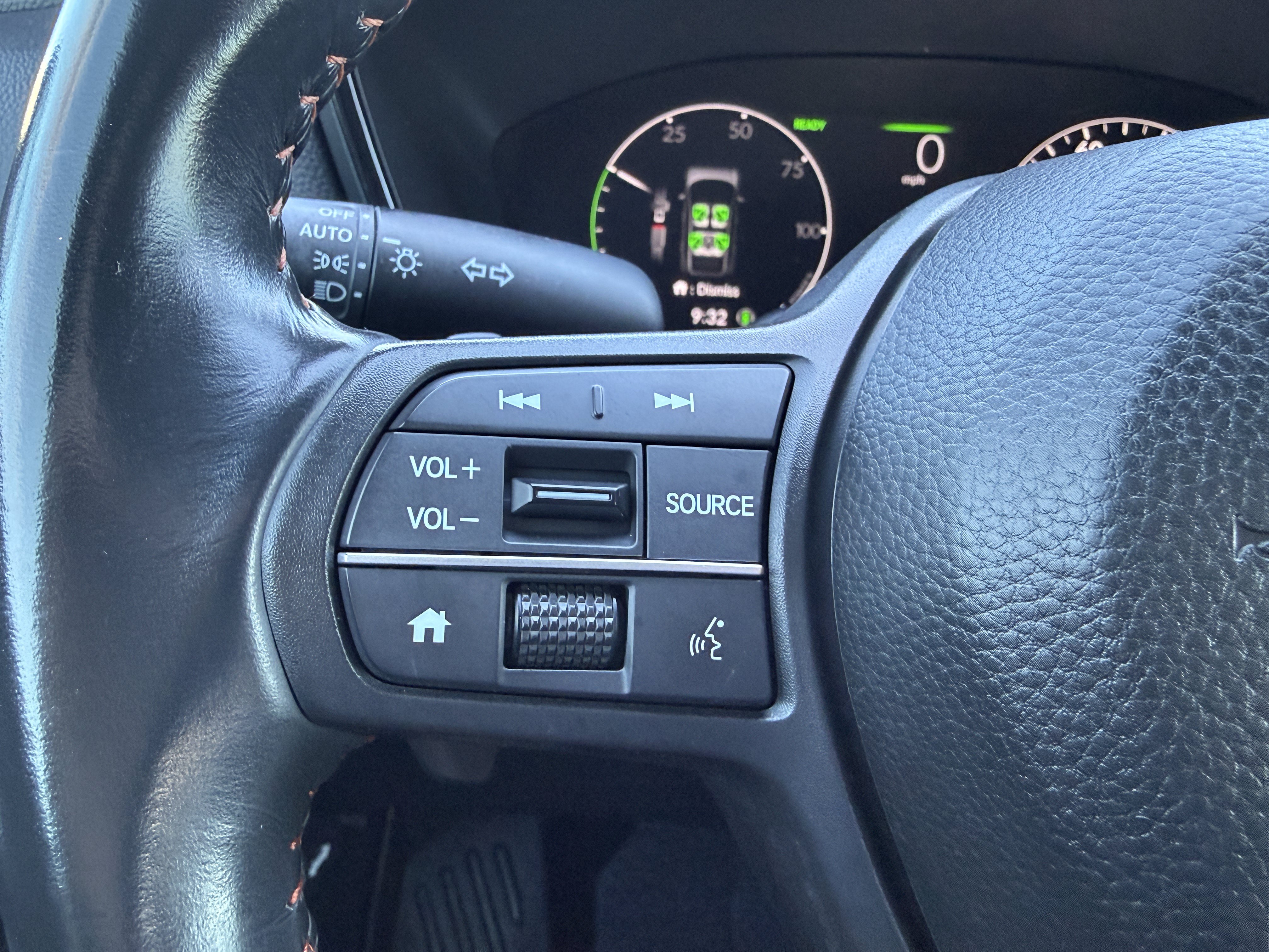 Used 2023 Honda CR-V Sport image 18