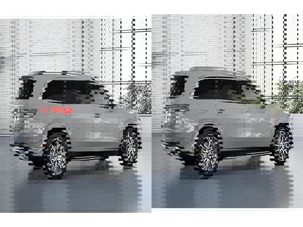 New 2026 Mercedes-Benz GLS 580 4MATIC image 19