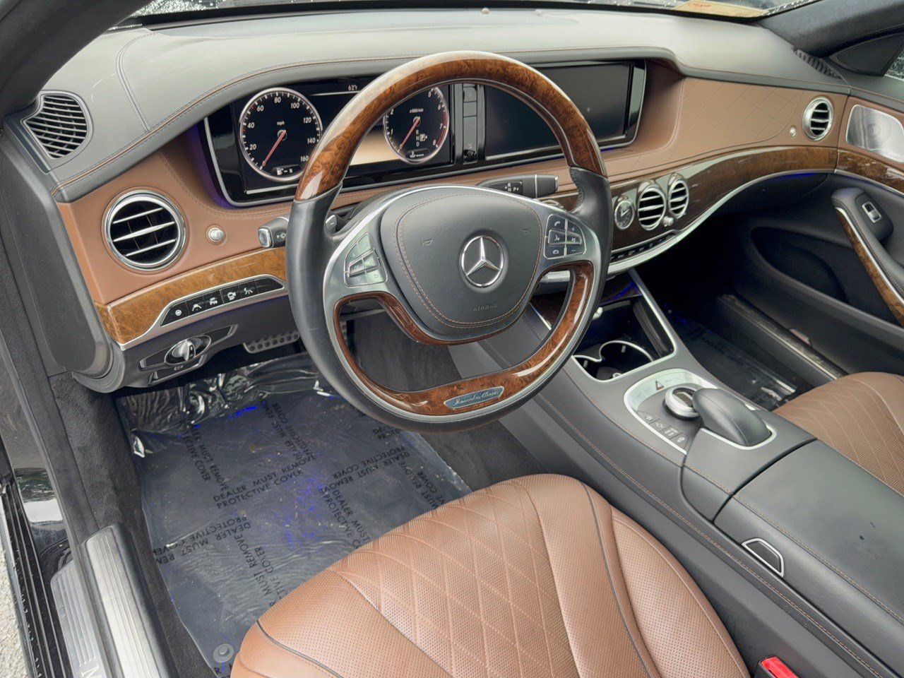 Used 2014 Mercedes-Benz S 550 Sedan image 4