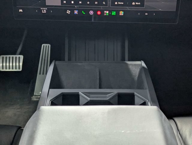 Used 2025 Tesla Cybertruck AWD Crew Cab image 13