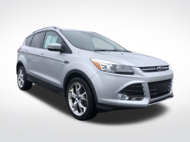 Used 2014 Ford Escape Titanium w/ Equipment Group 401A AWD/4WD image 8
