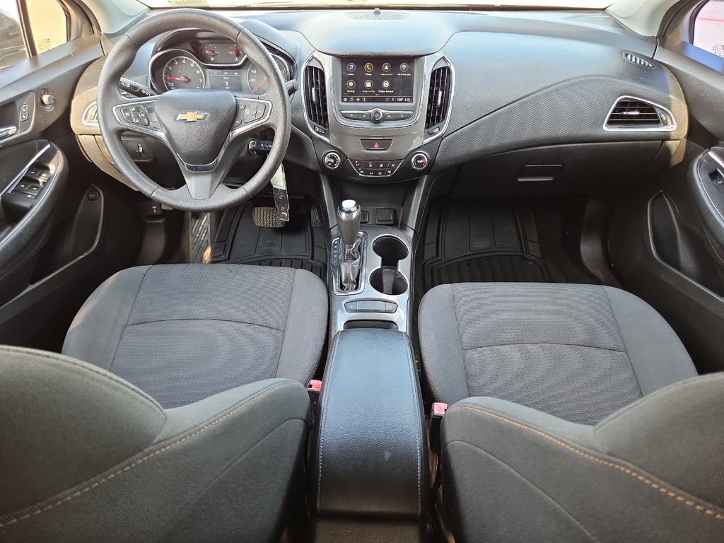 Used 2019 Chevrolet Cruze LS w/ LS Convenience Package FWD image 13