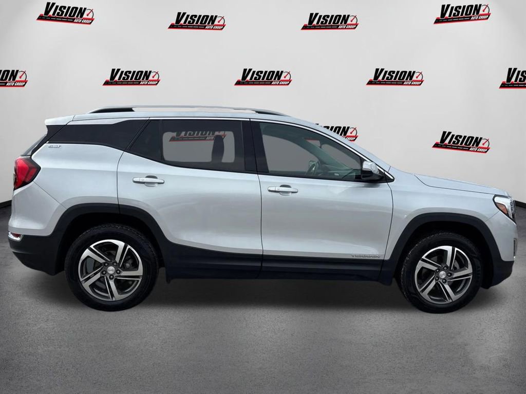 Used 2020 GMC Terrain SLT w/ Preferred Package image 4