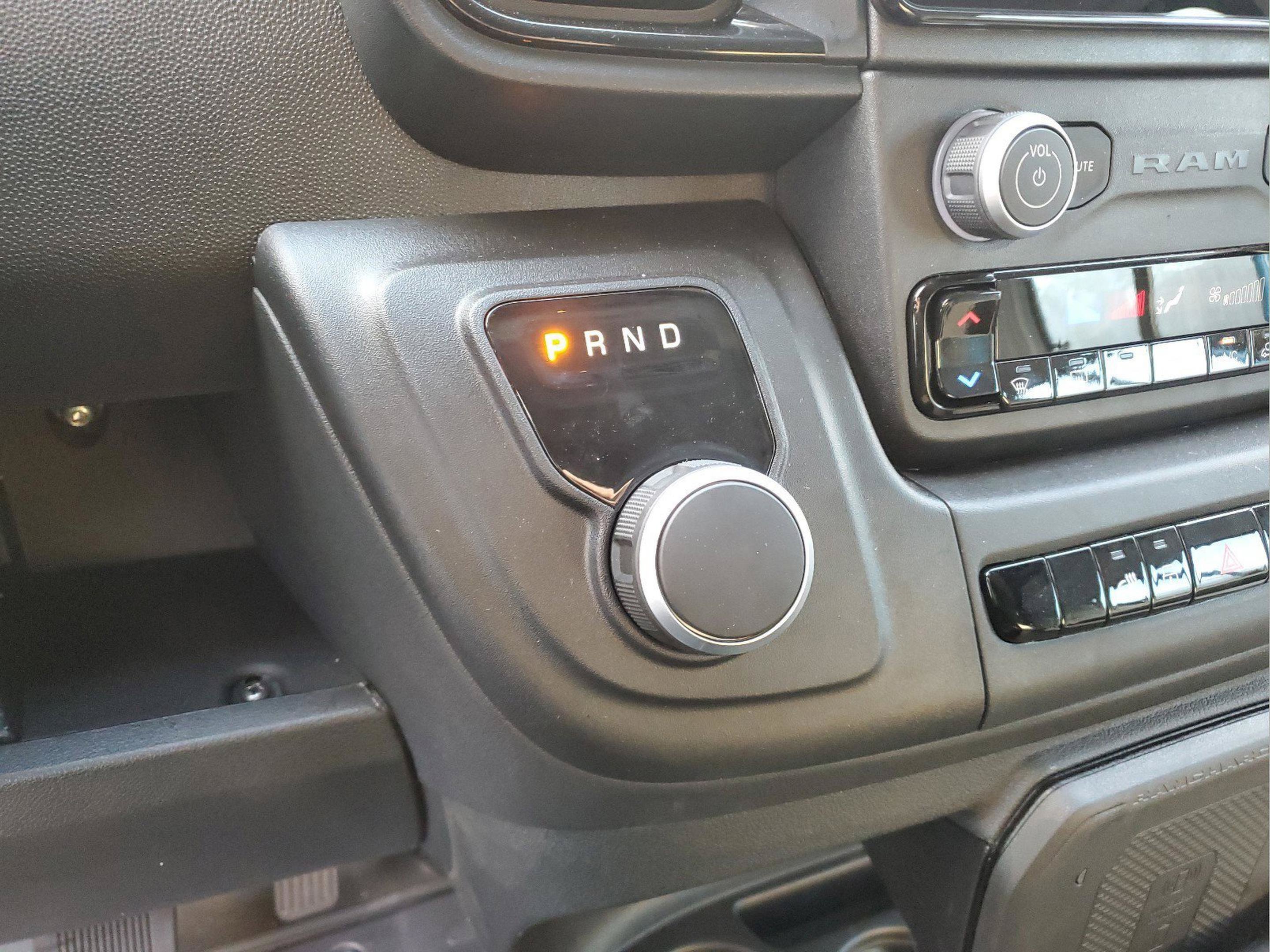 New 2025 RAM ProMaster 3500 FWD image 13