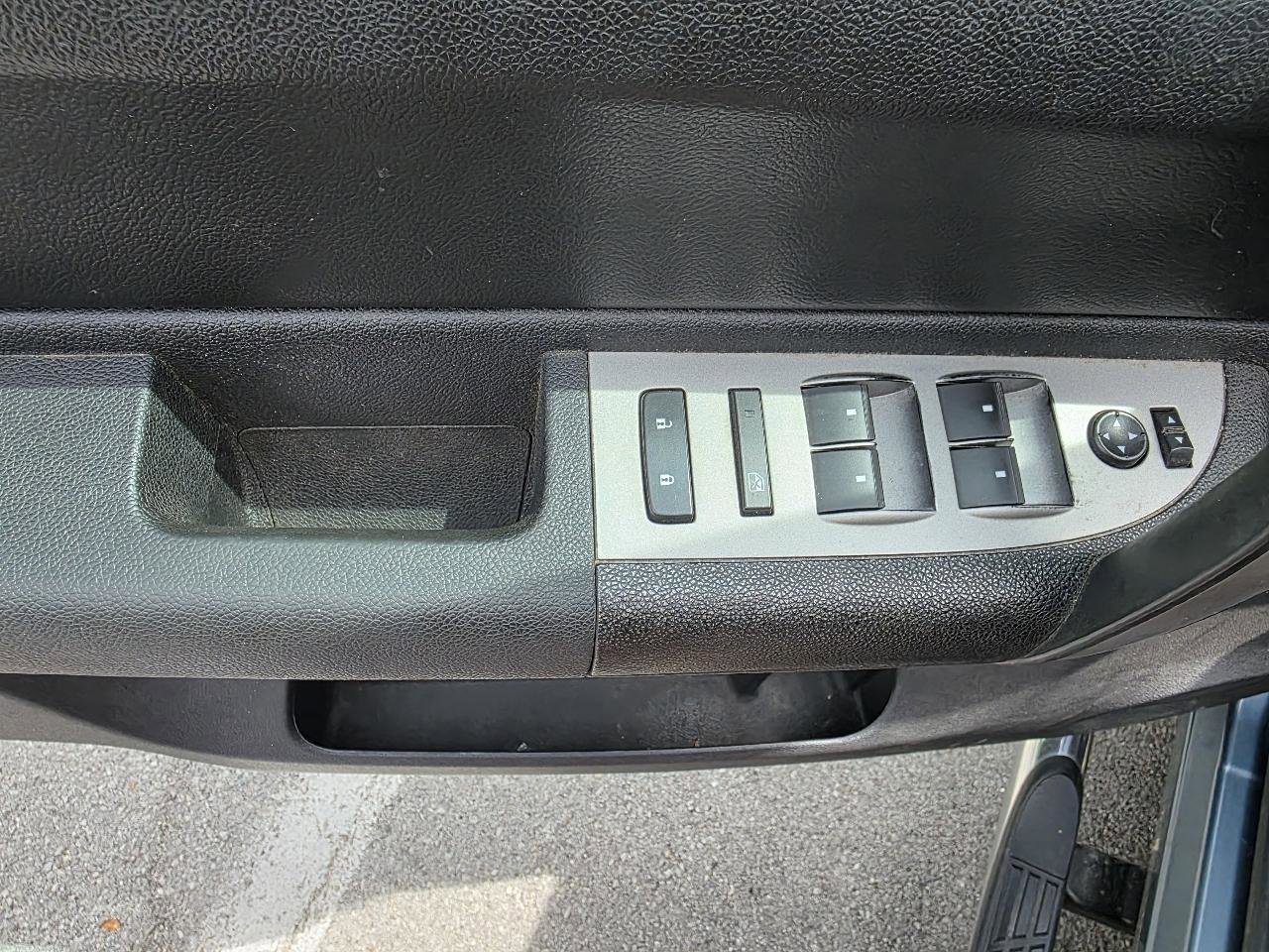 Used 2009 GMC Sierra 1500 SL image 10