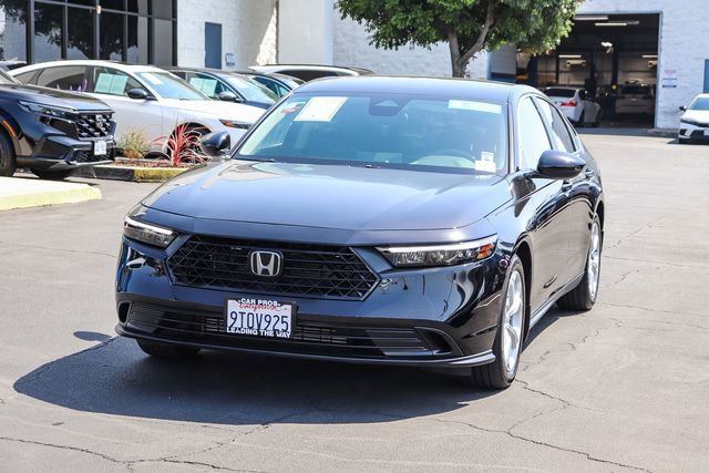 Used 2025 Honda Accord LX image 5