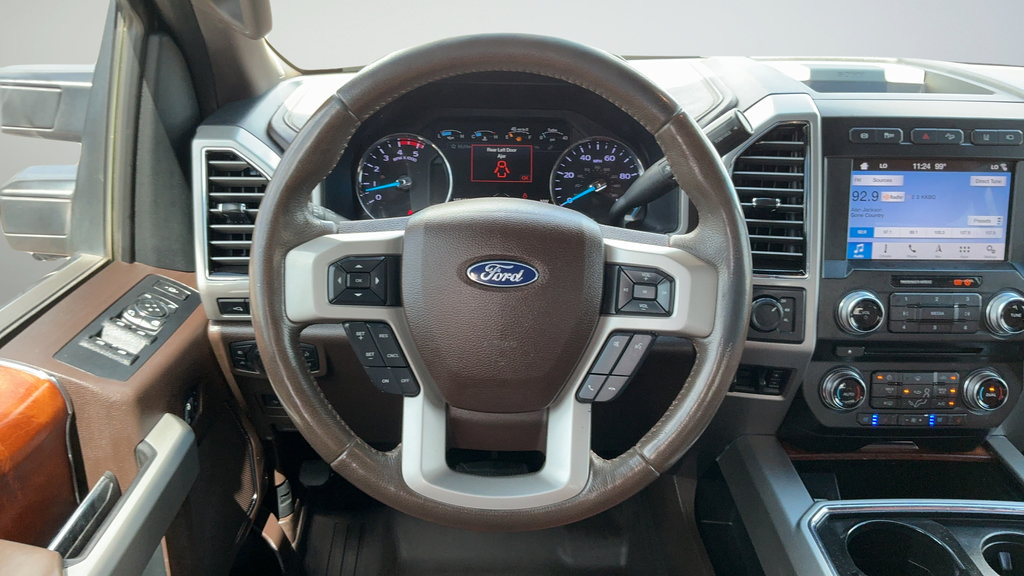 Used 2018 Ford F250 King Ranch w/ King Ranch Ultimate Package AWD/4WD image 9