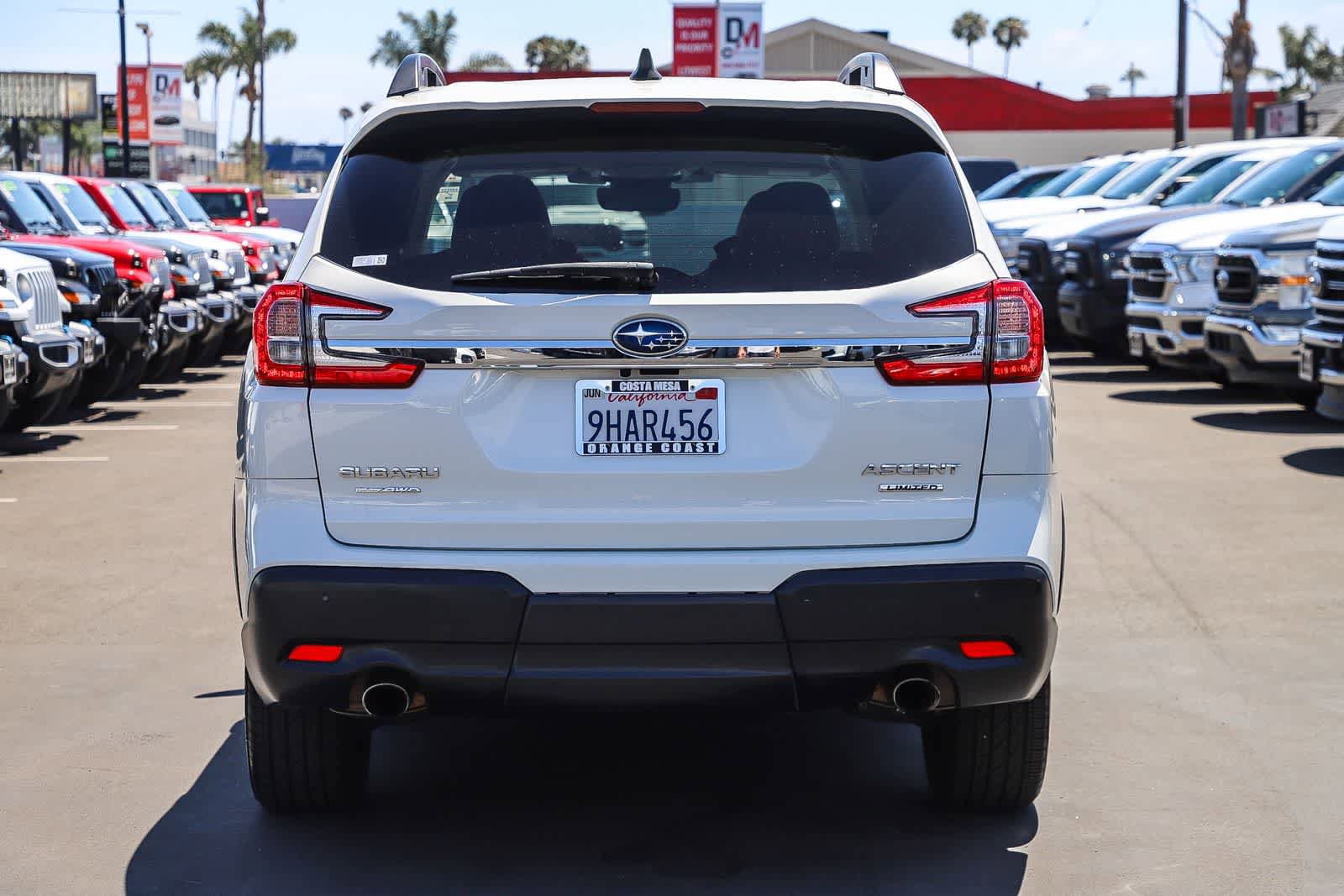 Used 2023 Subaru Ascent Limited AWD/4WD image 7
