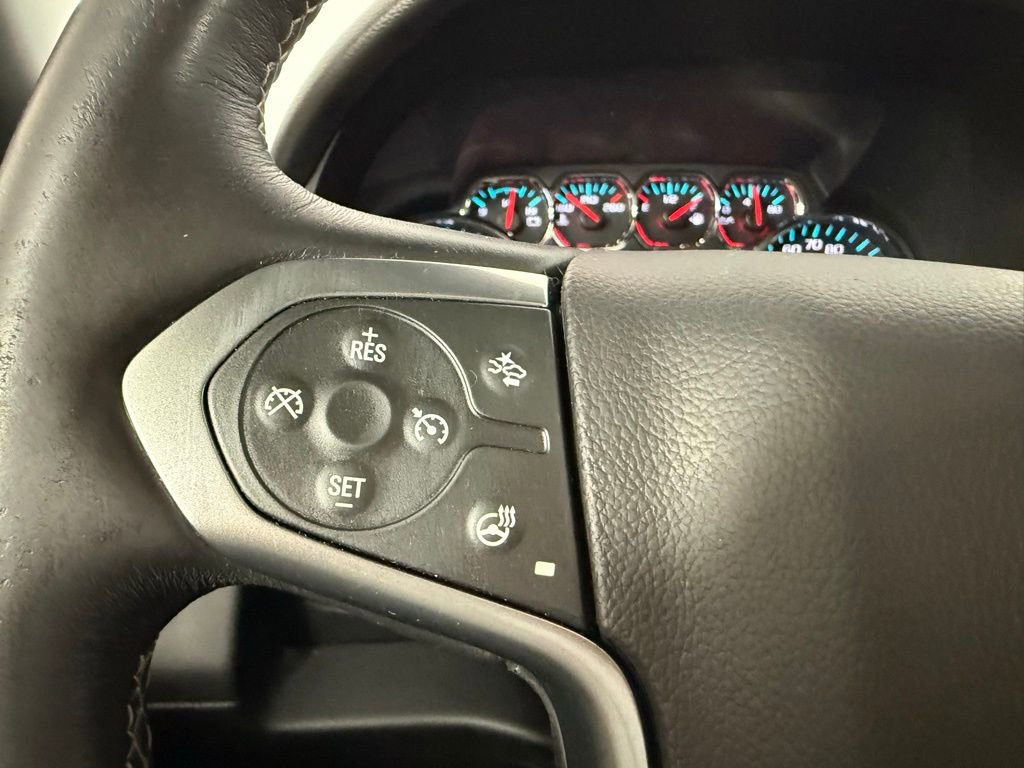 Used 2016 Chevrolet Suburban LT AWD/4WD image 23