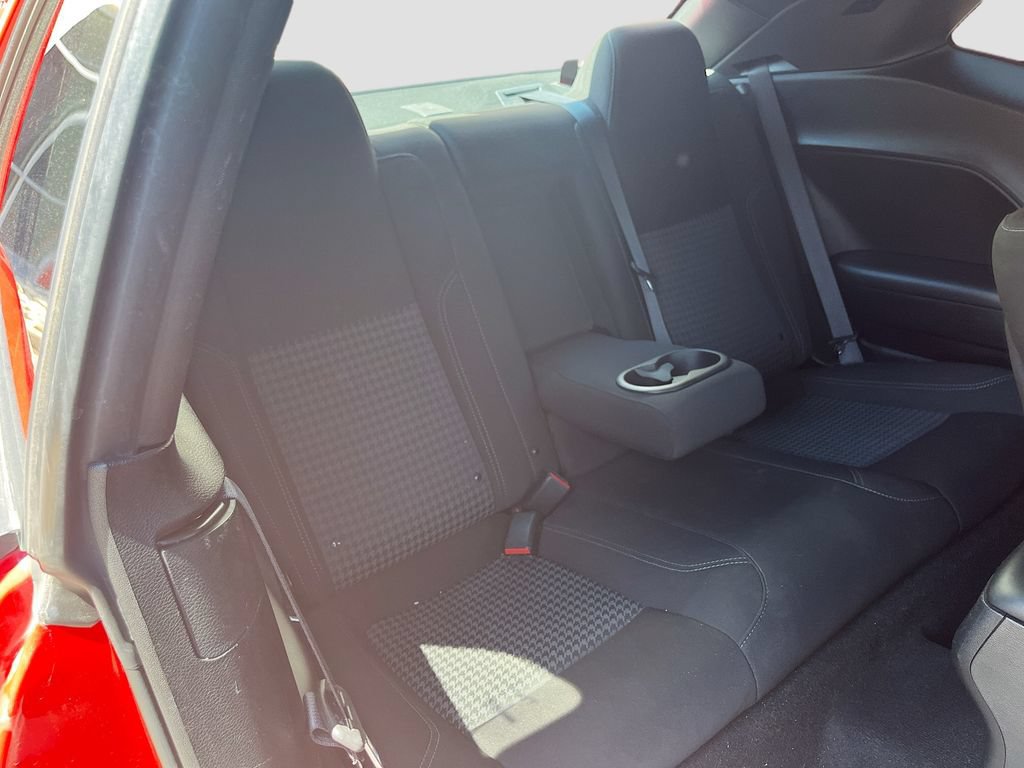 Used 2022 Dodge Challenger SXT RWD image 25