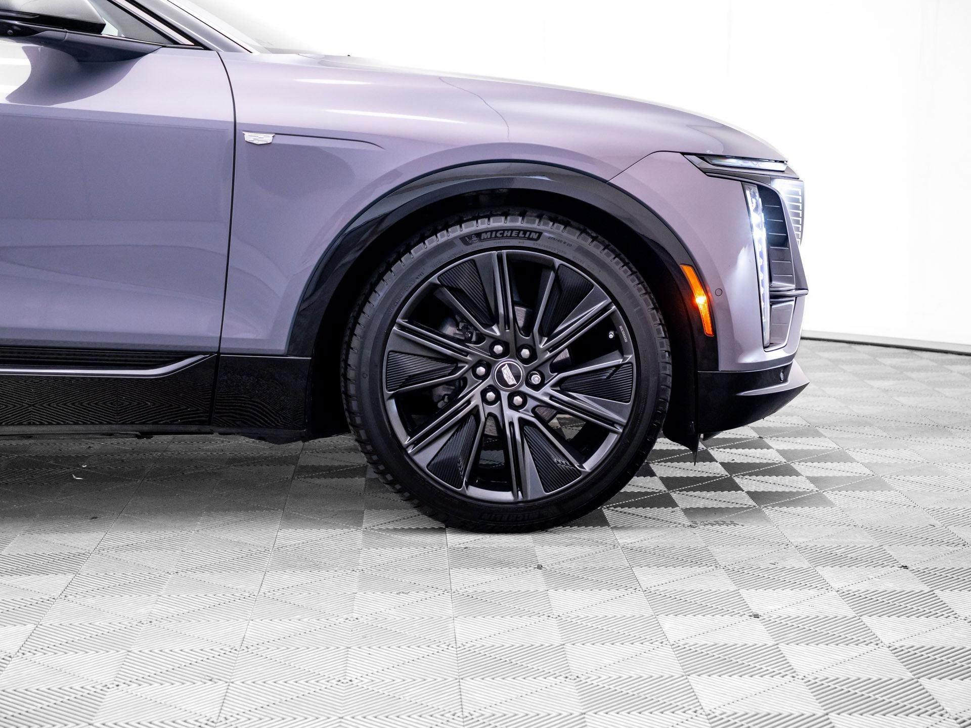 Certified 2024 Cadillac Lyriq Sport w/ LPO, Floor Liner Package AWD/4WD image 39