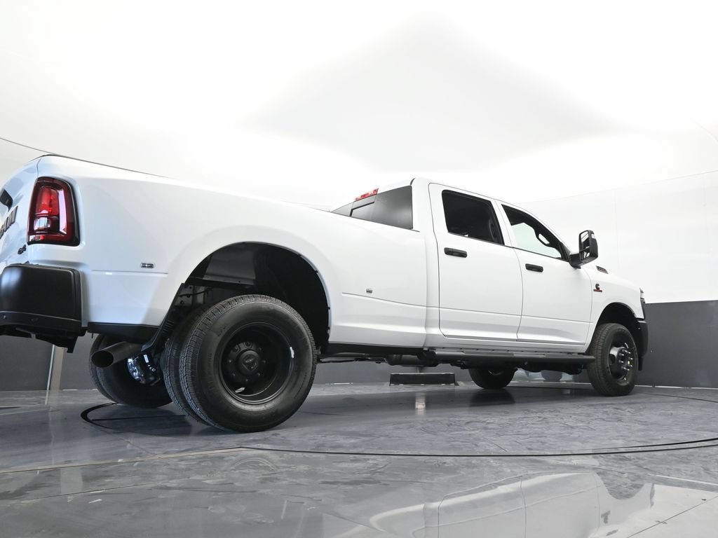 Used 2026 RAM 3500 Tradesman AWD/4WD image 57