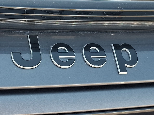 Used 2025 Jeep Wagoneer S Limited AWD/4WD image 28