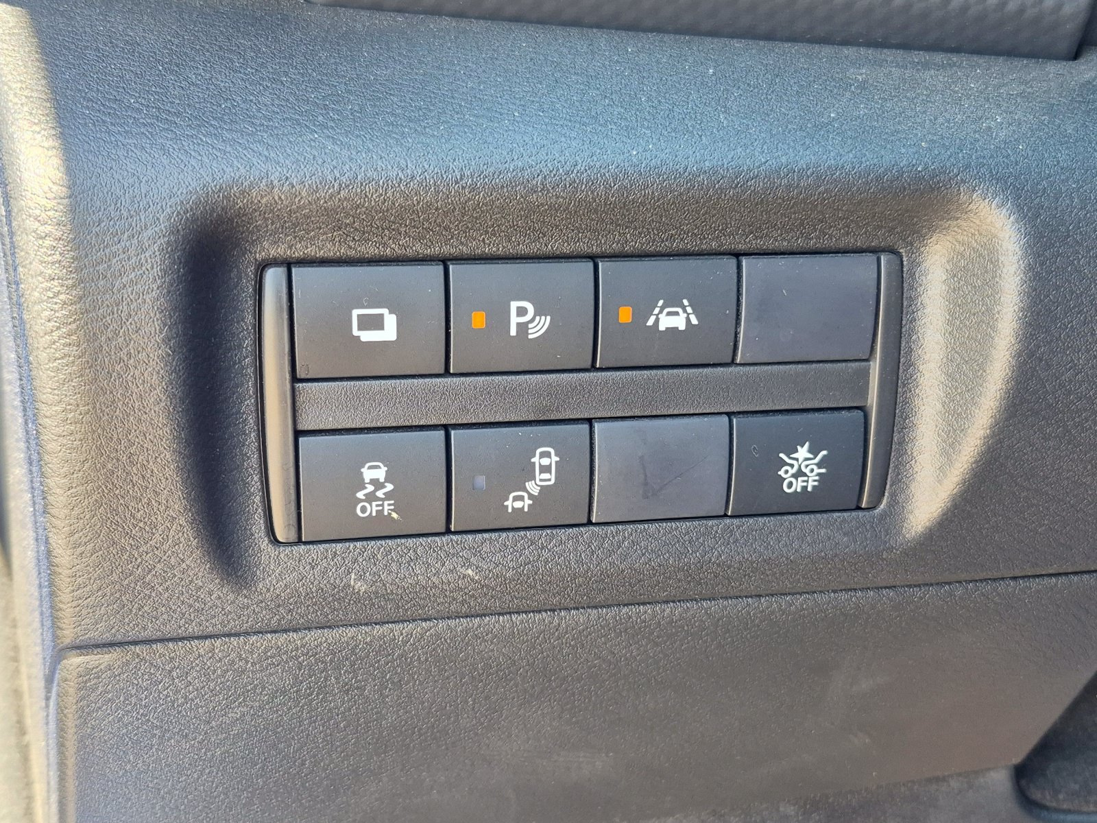 Used 2024 Nissan Kicks S w/ Interior Electronics Package FWD image 31