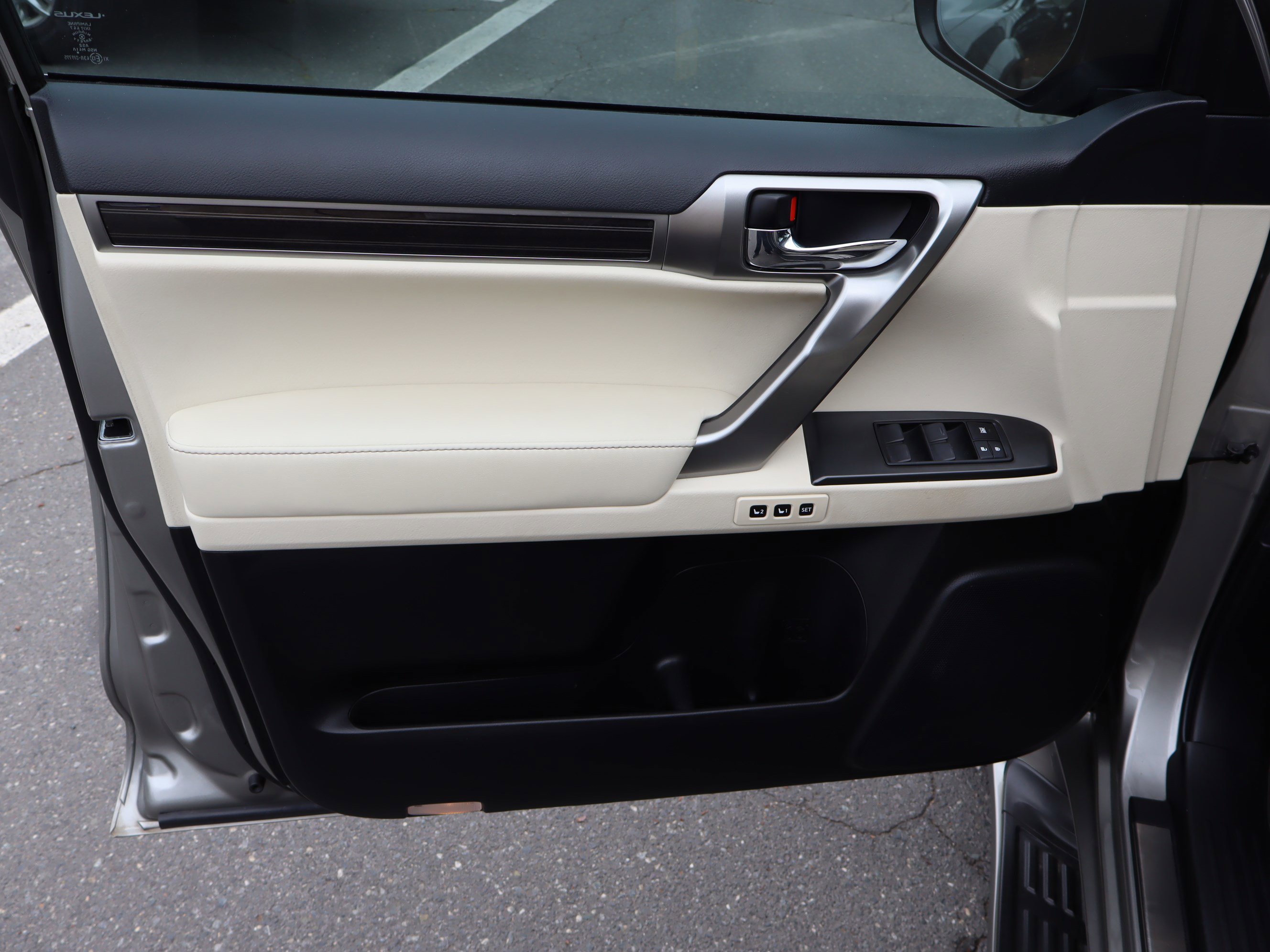 Used 2023 Lexus GX 460 Premium AWD/4WD image 17