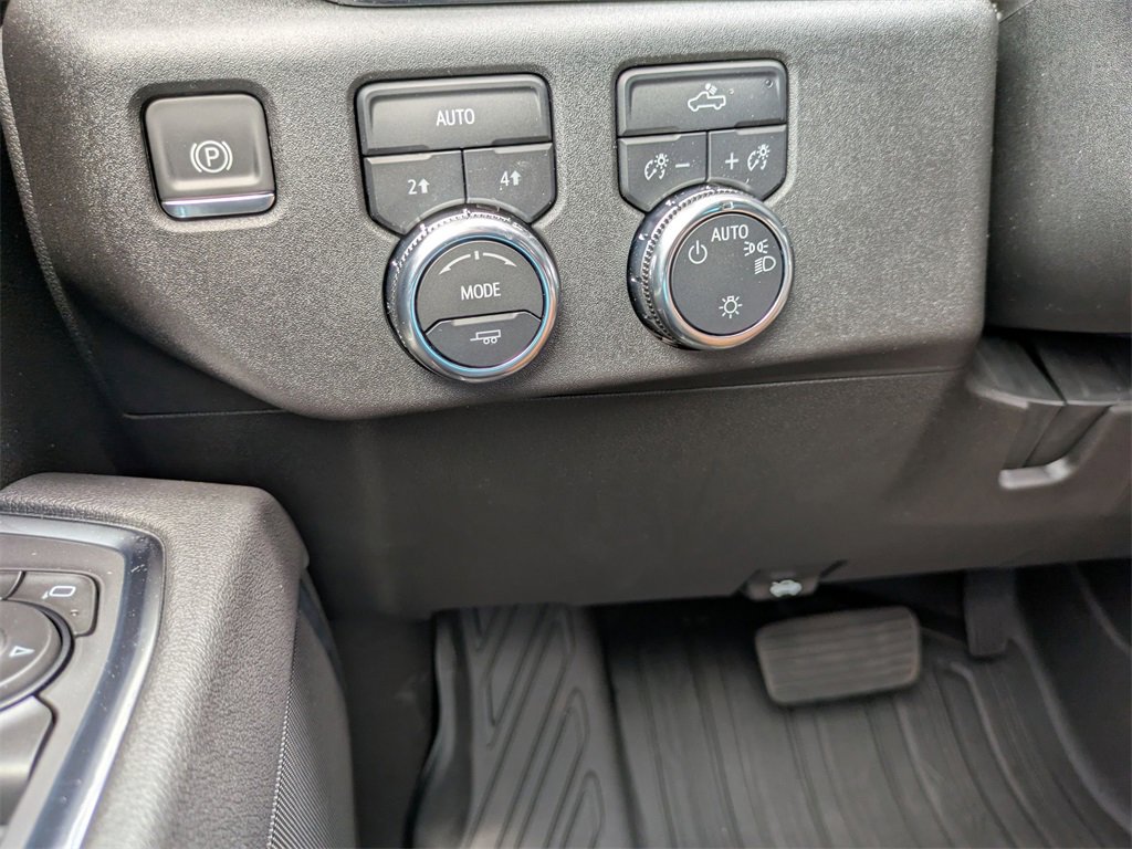 New 2025 GMC Sierra 1500 SLE w/ Preferred Package image 21