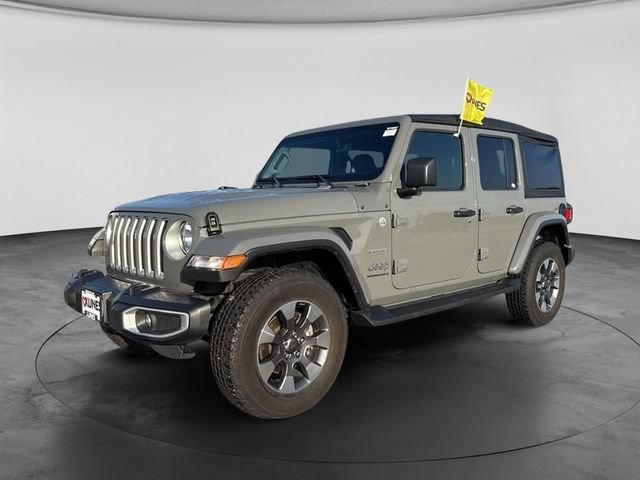 Used 2023 Jeep Wrangler Unlimited Sahara w/ Cold Weather Group AWD/4WD image 6