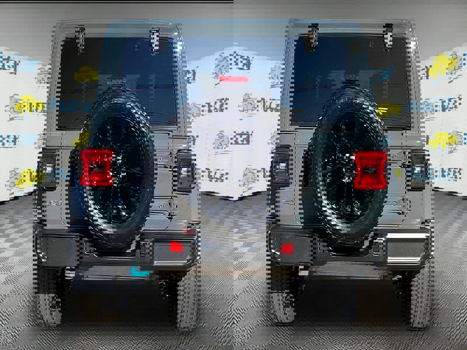 Used 2024 Jeep Wrangler Sahara w/ Technology Group image 5