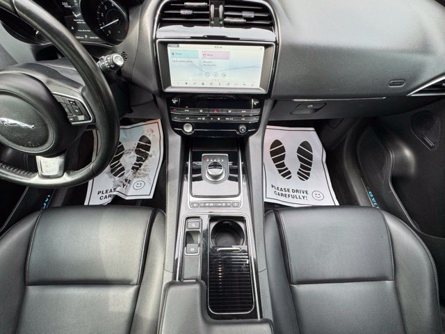 Used 2020 Jaguar F-PACE AWD/4WD image 27