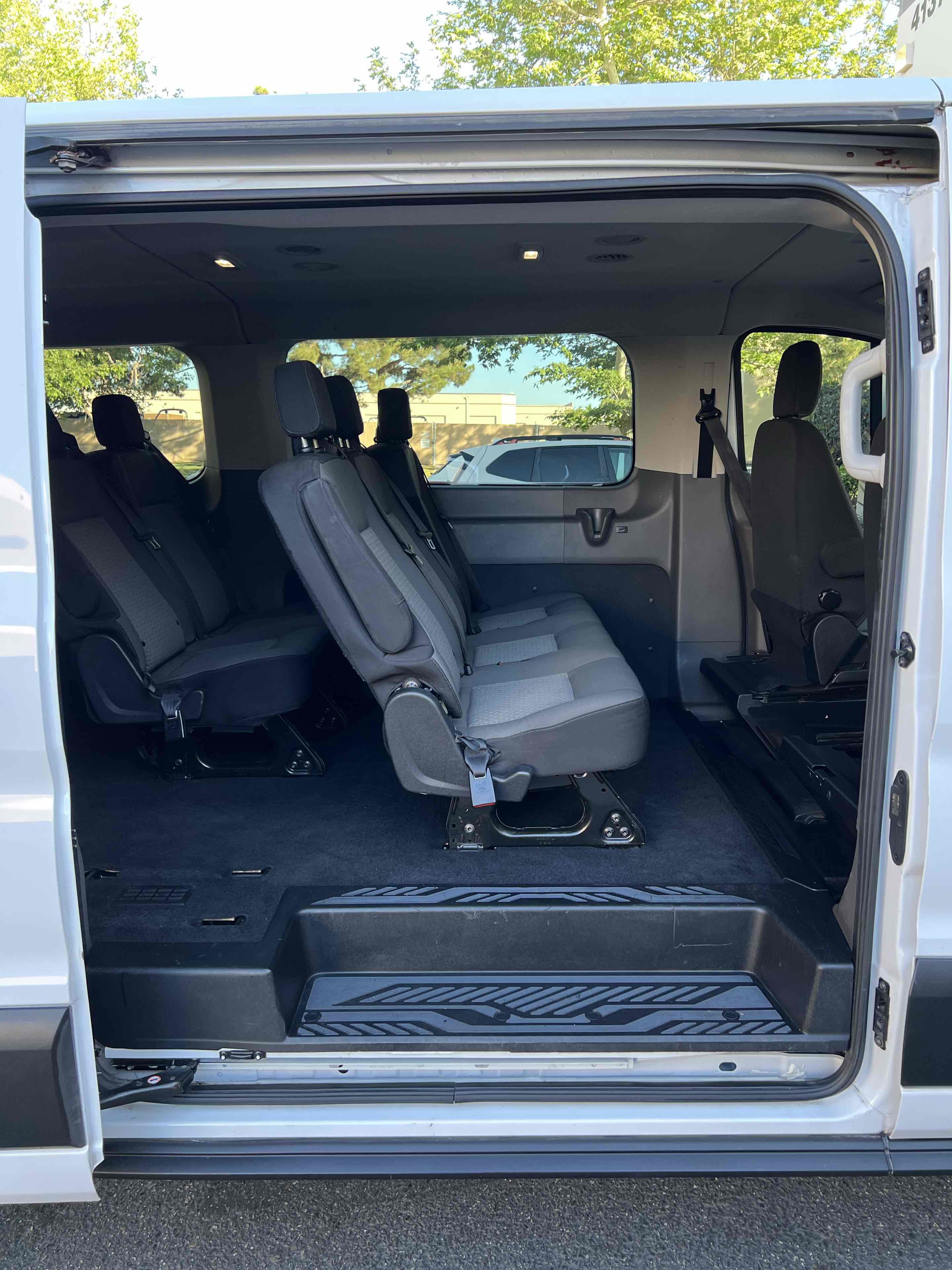 Used 2024 Ford Transit 350 XLT RWD image 36