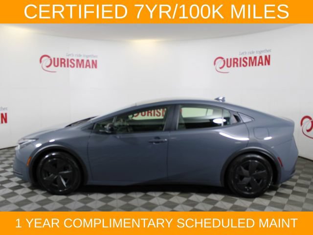 Used 2025 Toyota Prius LE FWD image 5