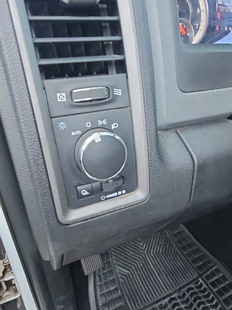 Used 2018 RAM 1500 Tradesman w/ Popular Equipment Group RWD image 18