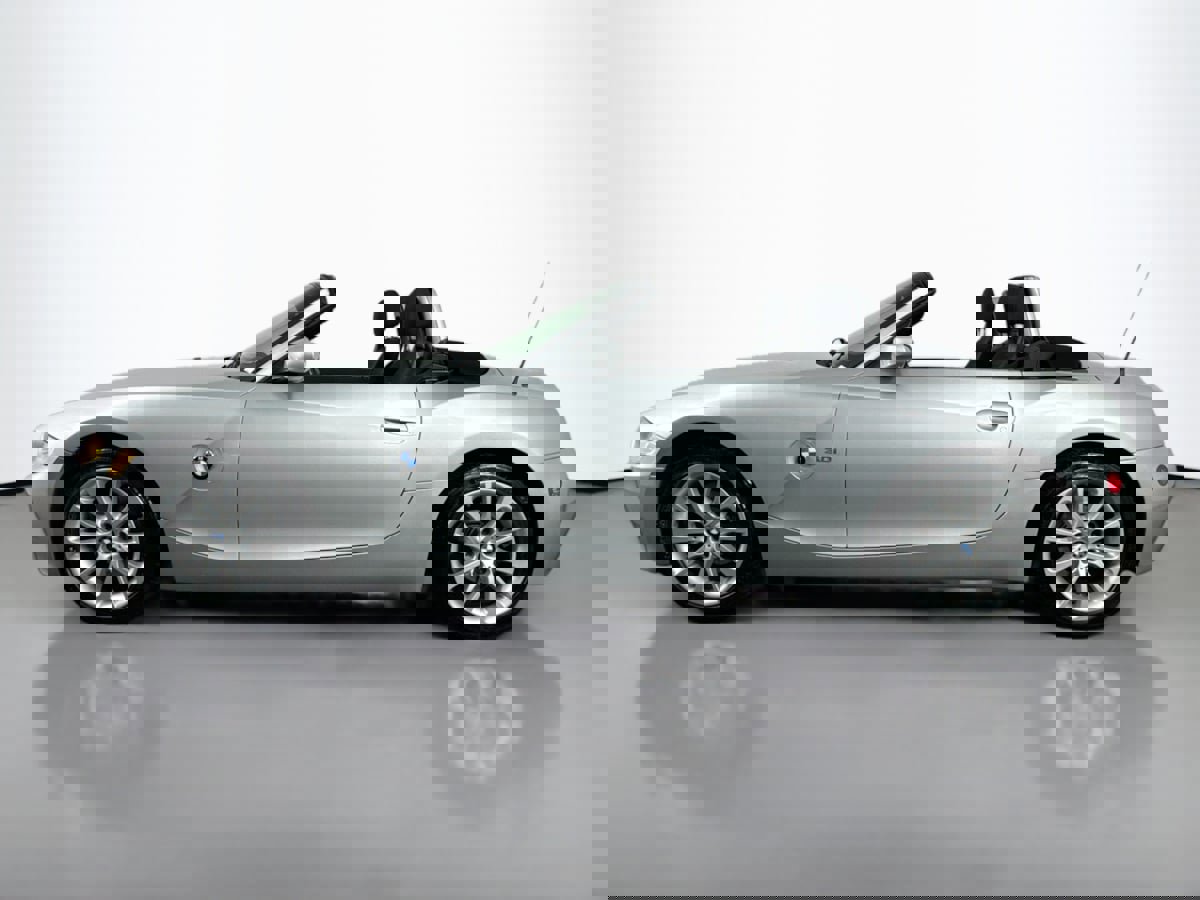 Used 2007 BMW Z4 3.0i image 9