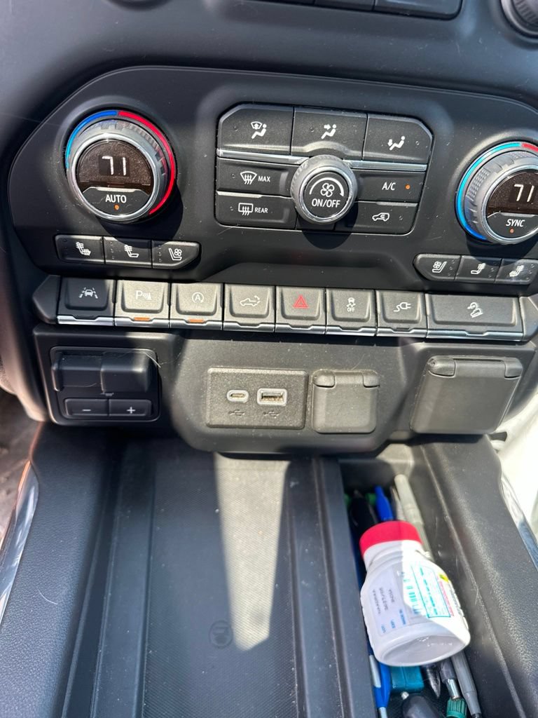 Used 2019 Chevrolet Silverado 1500 LTZ w/ LTZ Premium Package AWD/4WD image 13