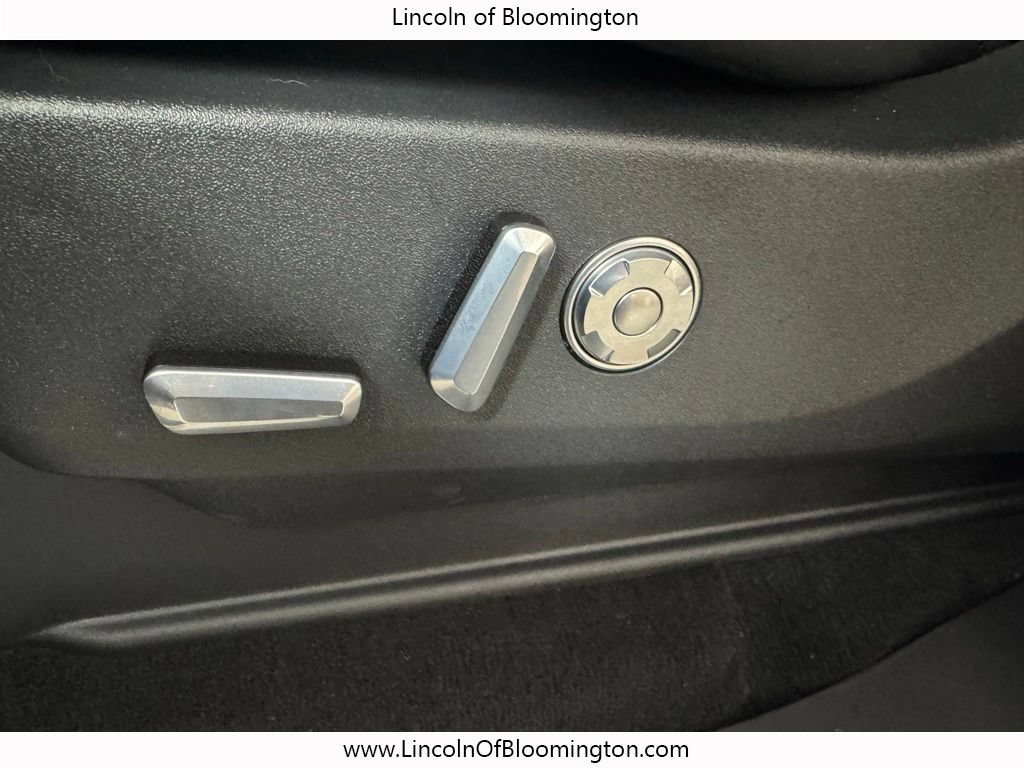 New 2026 Lincoln Navigator L Reserve AWD/4WD image 46