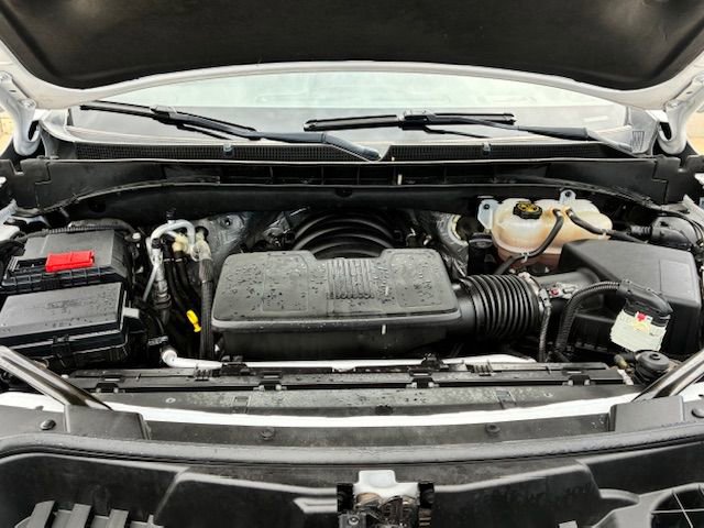 Used 2024 GMC Yukon SLT AWD/4WD image 6