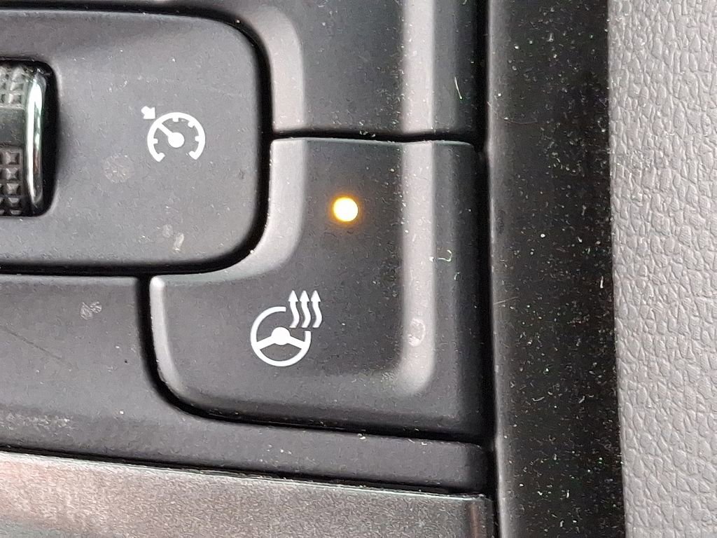 Used 2020 Chevrolet Silverado 1500 LT Trail Boss w/ Convenience Package image 32