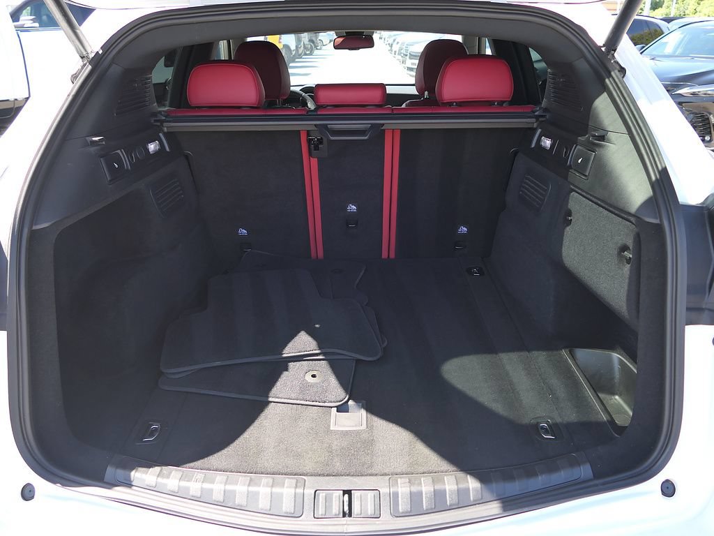 Used 2023 Alfa Romeo Stelvio Veloce AWD/4WD image 20