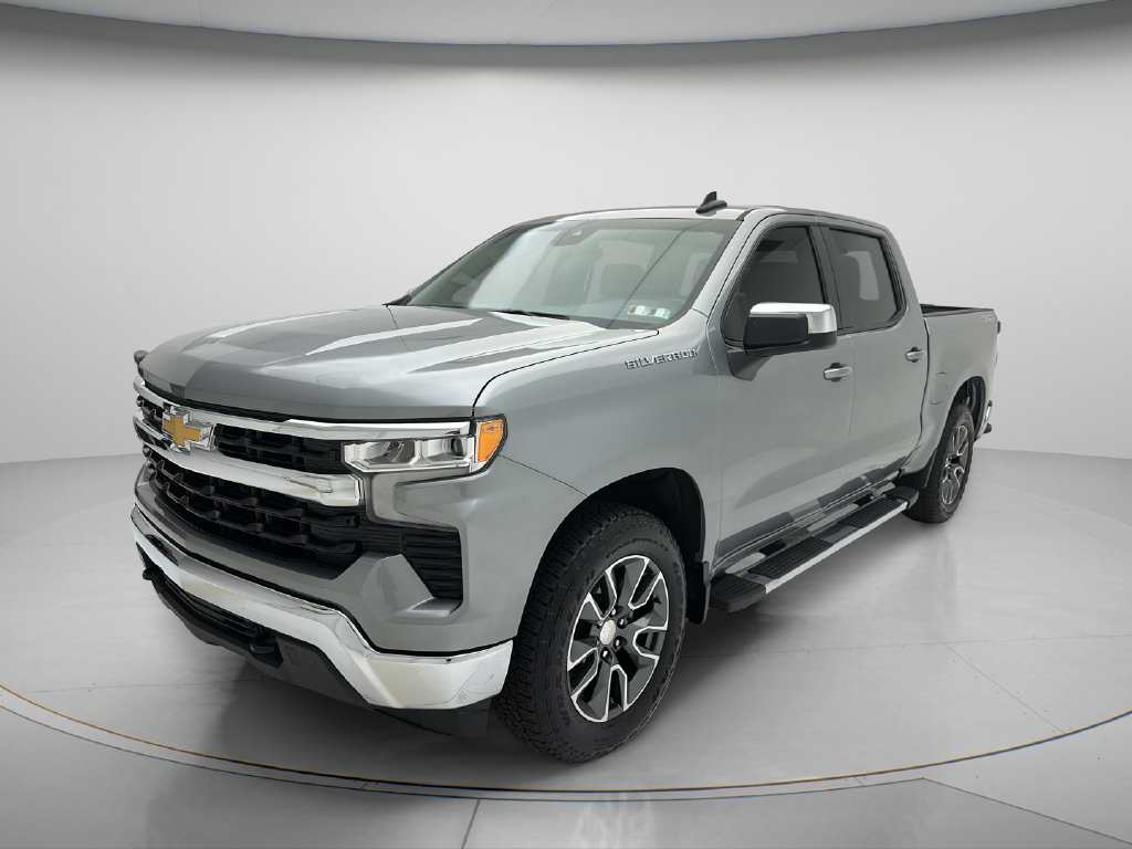 Used 2024 Chevrolet Silverado 1500 LT AWD/4WD image 3