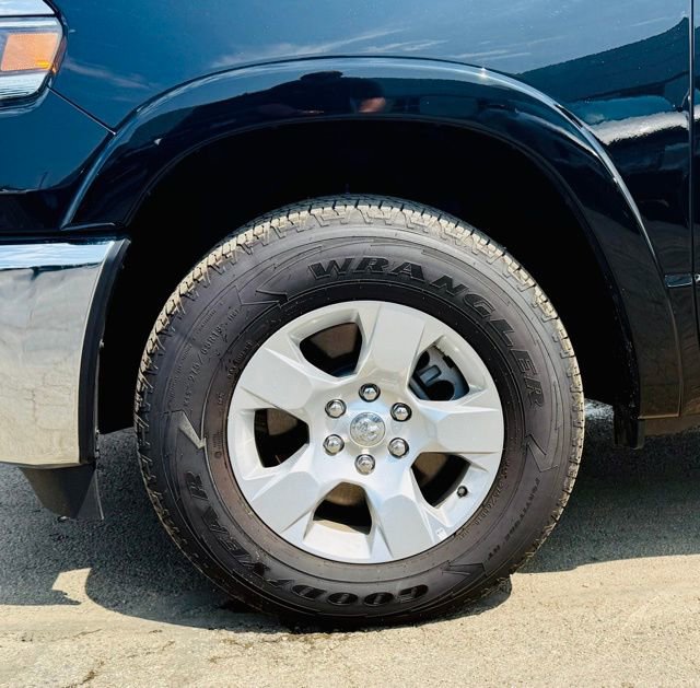 Used 2025 RAM 1500 Big Horn image 10