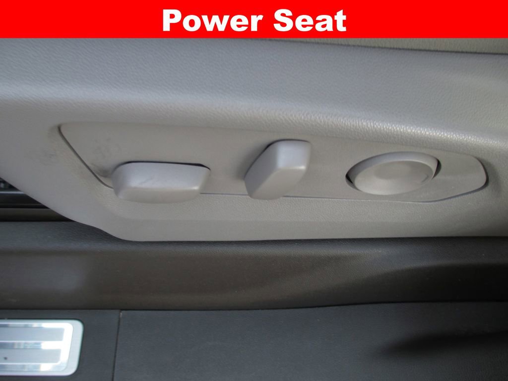 Used 2025 GMC Sierra 1500 SLT w/ SLT Premium Plus Package image 27