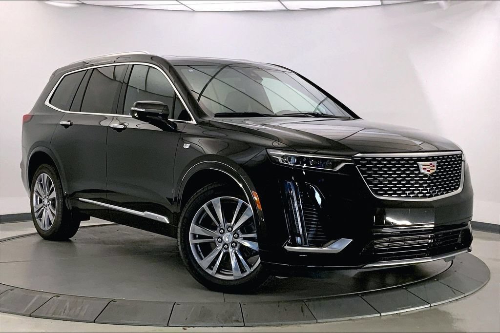 Used 2024 Cadillac XT6 Premium Luxury w/ Technology Package AWD/4WD image 33