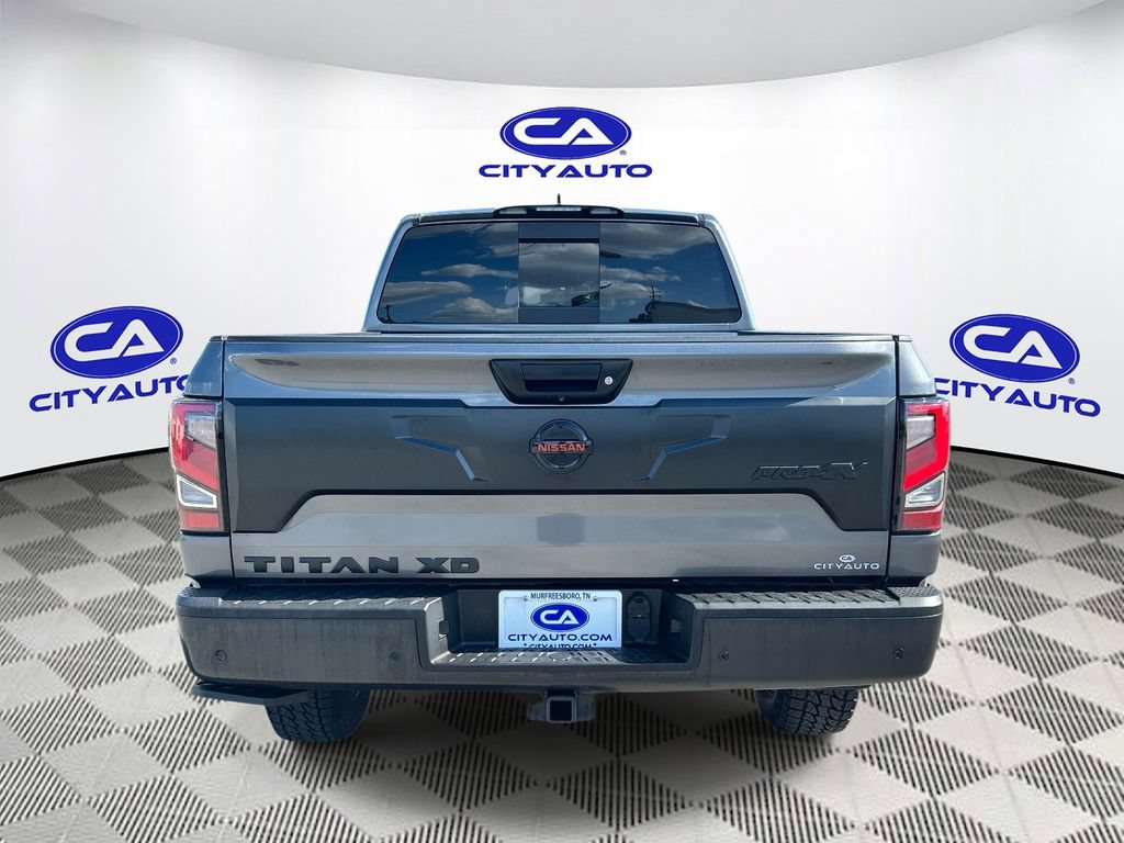 Used 2022 Nissan Titan PRO-4X AWD/4WD image 5