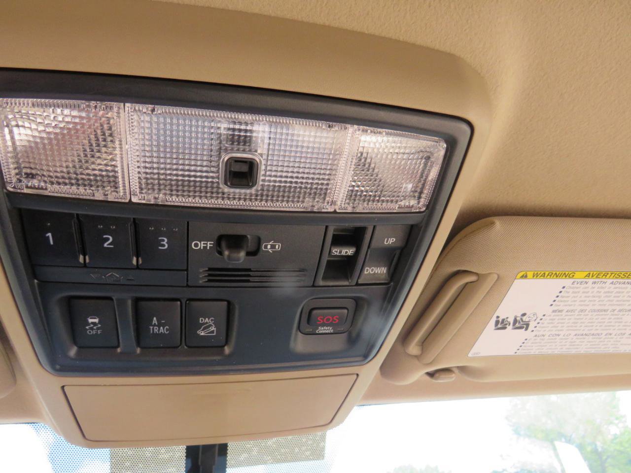 Used 2015 Toyota 4Runner Limited image 40