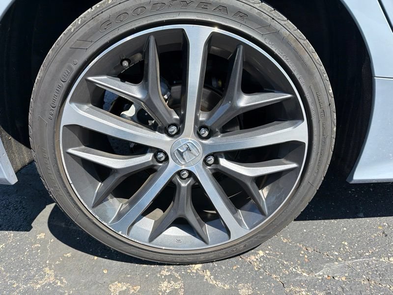 Used 2024 Honda Civic Touring image 9