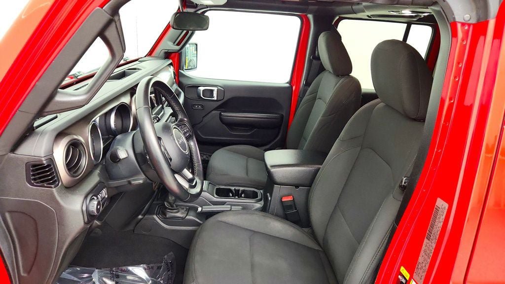 Used 2020 Jeep Wrangler Unlimited Sport S AWD/4WD image 19