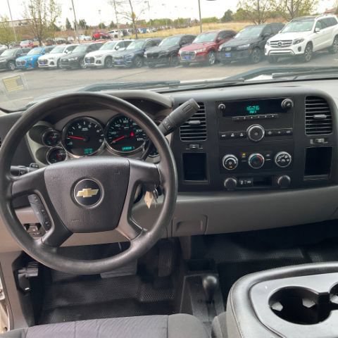 Used 2014 Chevrolet Silverado 3500 W/T w/ Snow Plow Prep Package AWD/4WD image 13