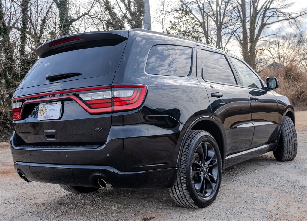 Used 2023 Dodge Durango R/T w/ Hemi Orange Plus Package image 5